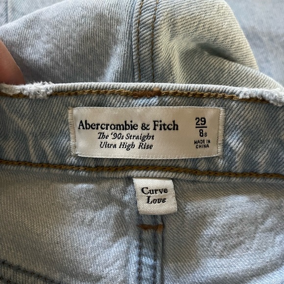 abercrombie 90s straight jean (curve love) - Picture 2 of 8